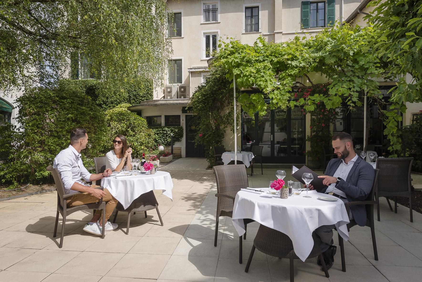 Hotel De La Poste Beaune  Zewnętrze zdjęcie