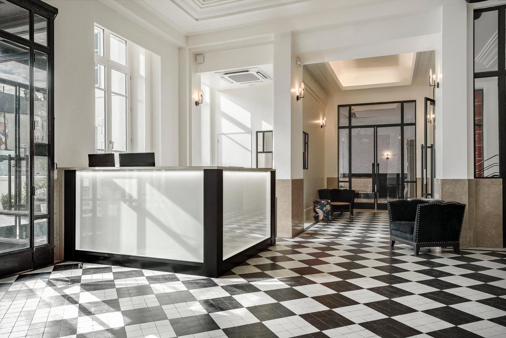 Hotel De La Poste Beaune  Zewnętrze zdjęcie