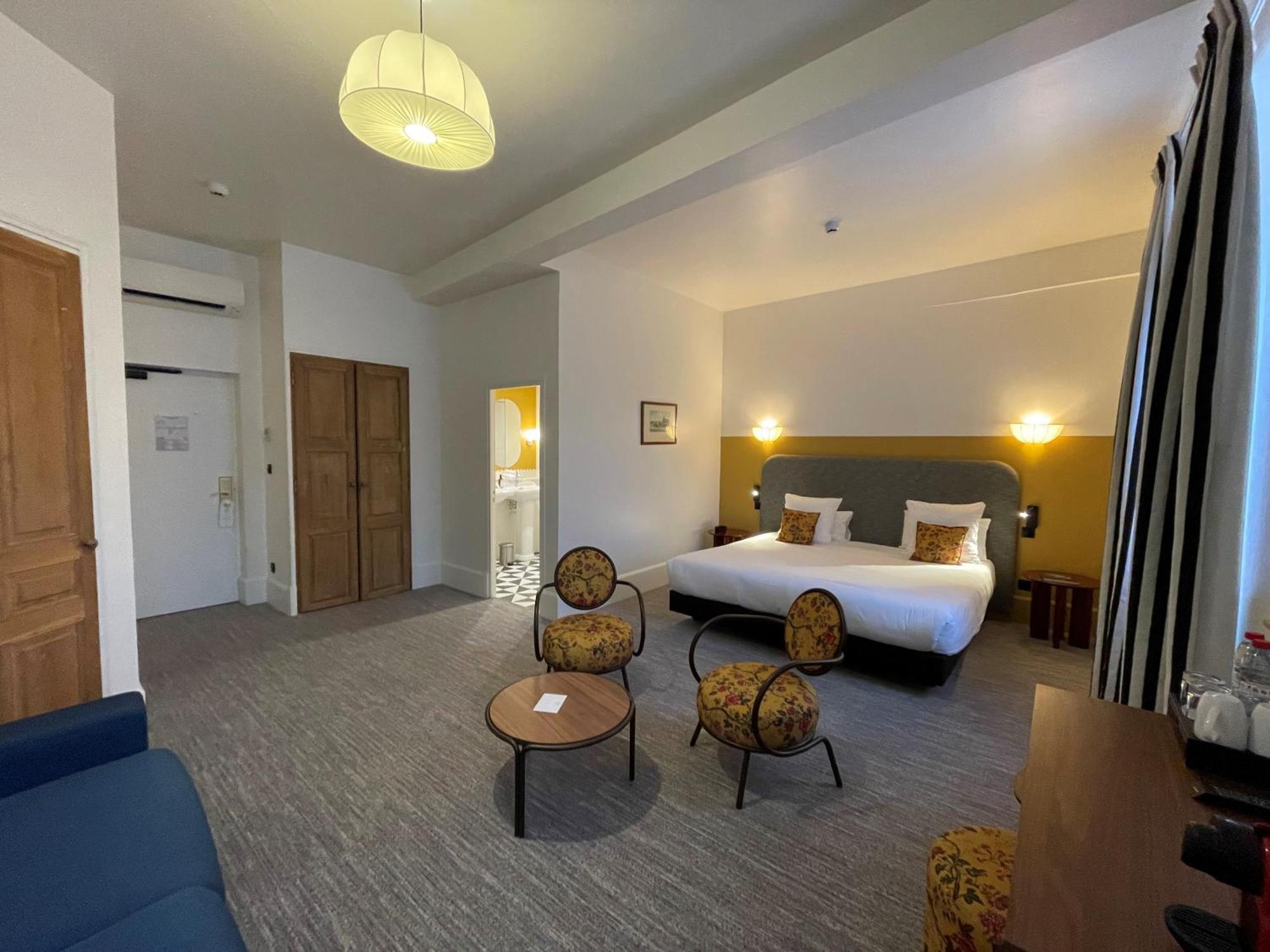 Hotel De La Poste Beaune  Zewnętrze zdjęcie