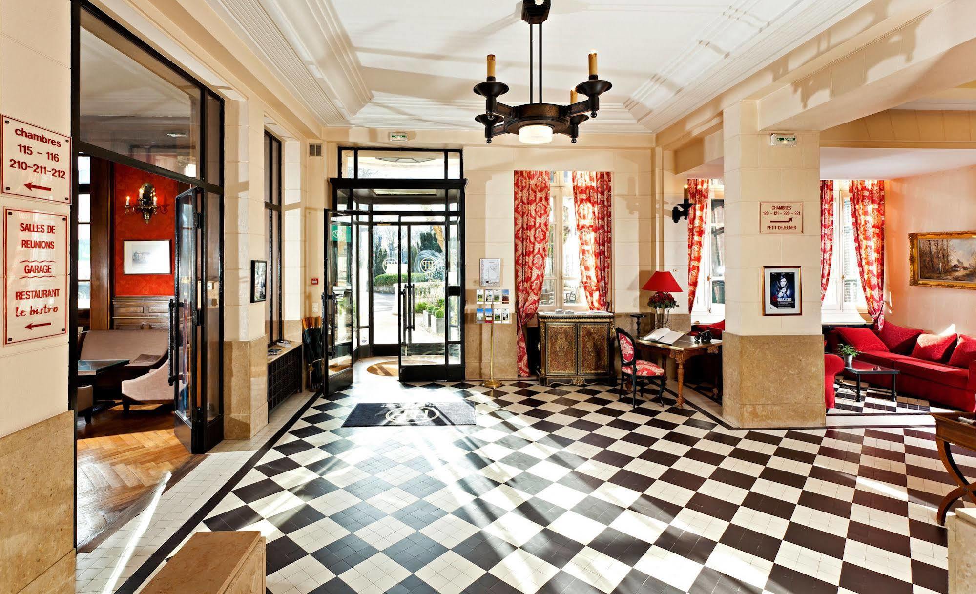 Hotel De La Poste Beaune  Zewnętrze zdjęcie